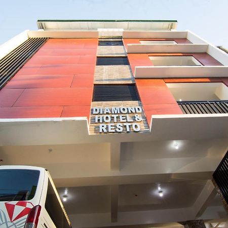 Diamond Hotel And Resto Катарман Экстерьер фото